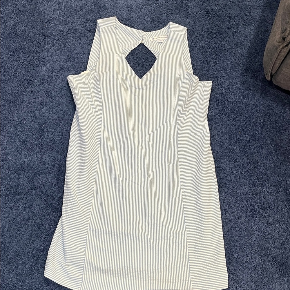 Elegant White Striped Sleeveless Dress